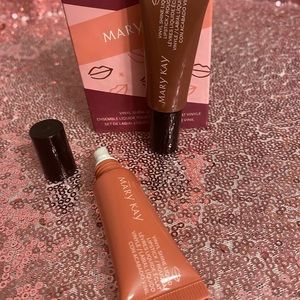 New limited-Edition Mary Kay Vinyl shine set